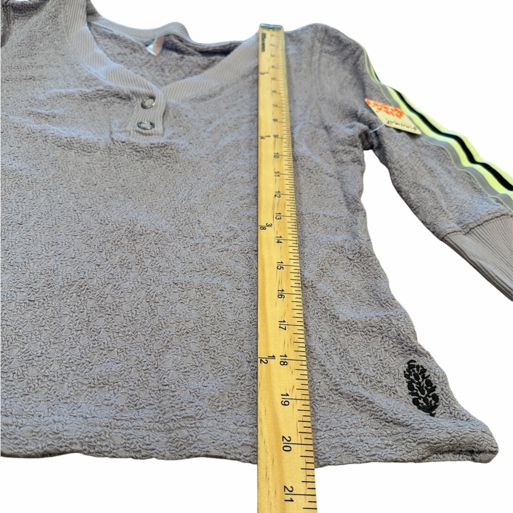 FP Movement Recovery Layer Top Size Large Purple Long Sleeve Henley Detail NEW - Picture 13 of 13